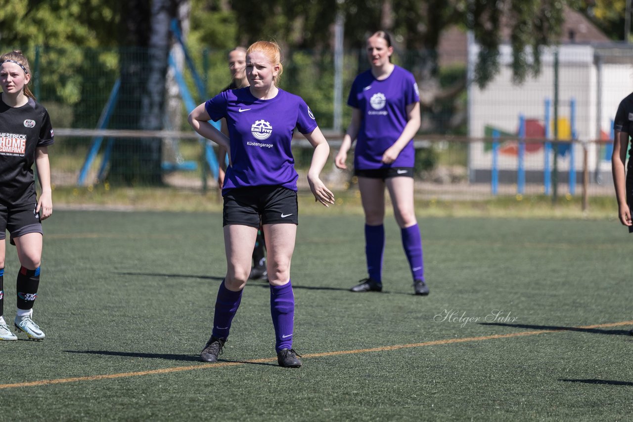 Bild 71 - wBJ SV Henstedt Ulzburg - TuS Rotenhof : Ergebnis: 12:0